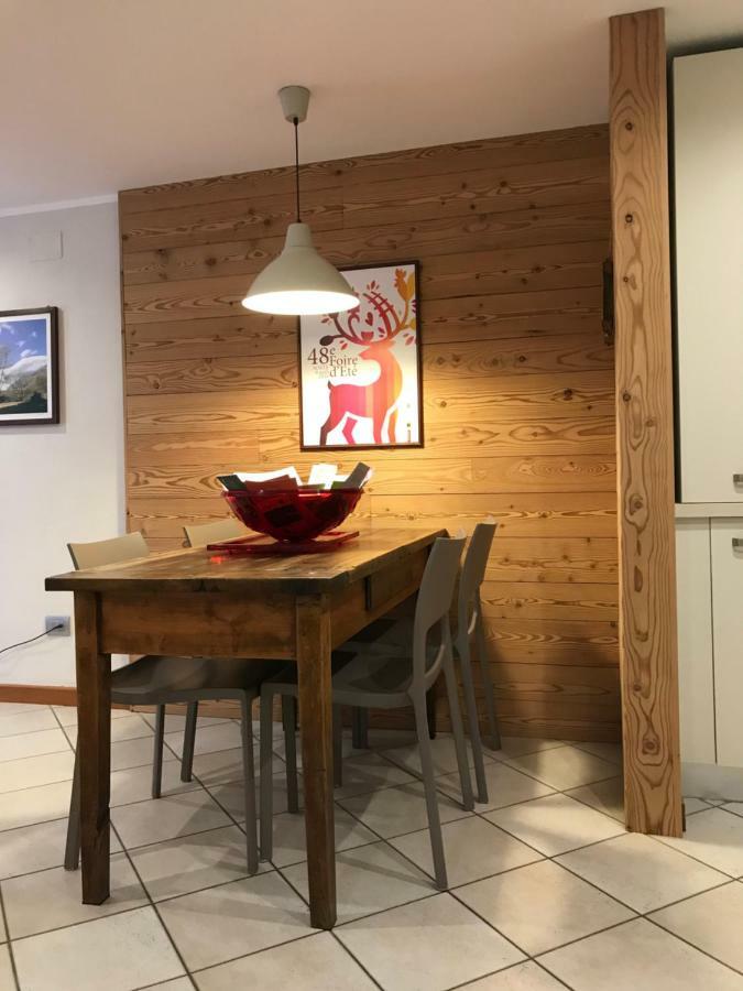 Alloggio Turistico Maison S Anselme Vda Aosta Cir 0015 المظهر الخارجي الصورة